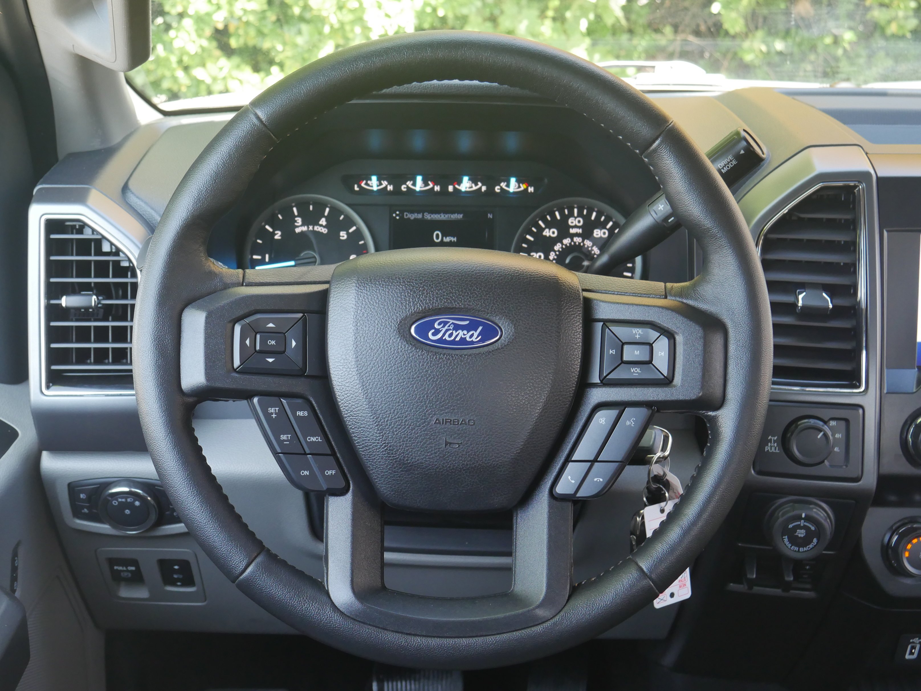 Used 2020 Oxford White Ford XLT image 6