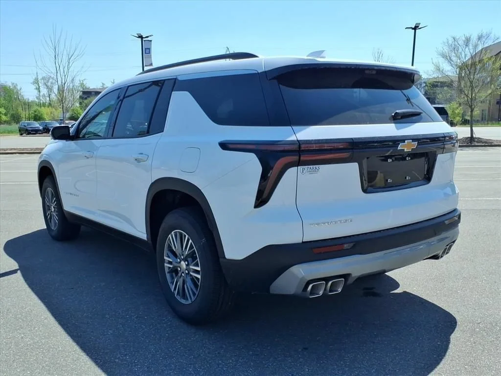 New 2026 Summit White Chevrolet LT image 27