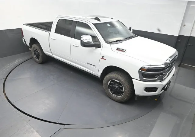 Used 2025 White Ram Laramie image 12