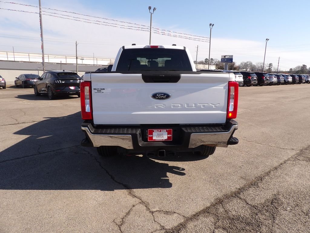 Used 2024 Oxford White Ford XLT image 7