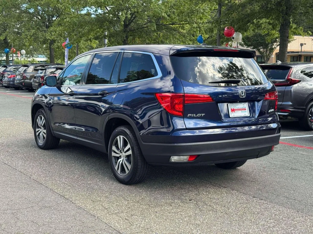 Used 2017 Blue Honda EX-L image 5