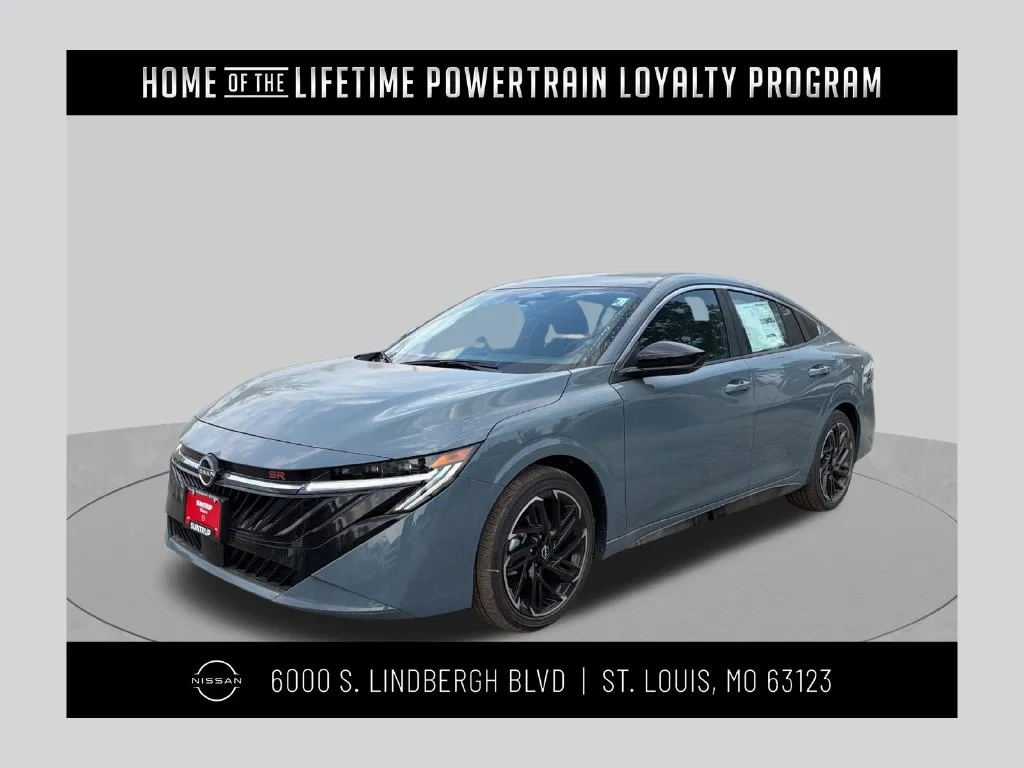 Used 2027 Gray Nissan SR image 1