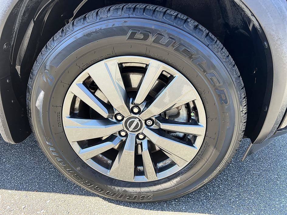 Certified Used 2022 Super Black Nissan SV image 12