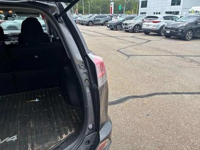 Used 2017 Magnetic Gray Metallic Toyota LE image 16