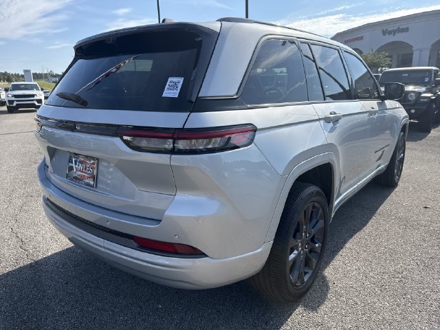 New 2026 Silver Jeep Limited Reserve image 7
