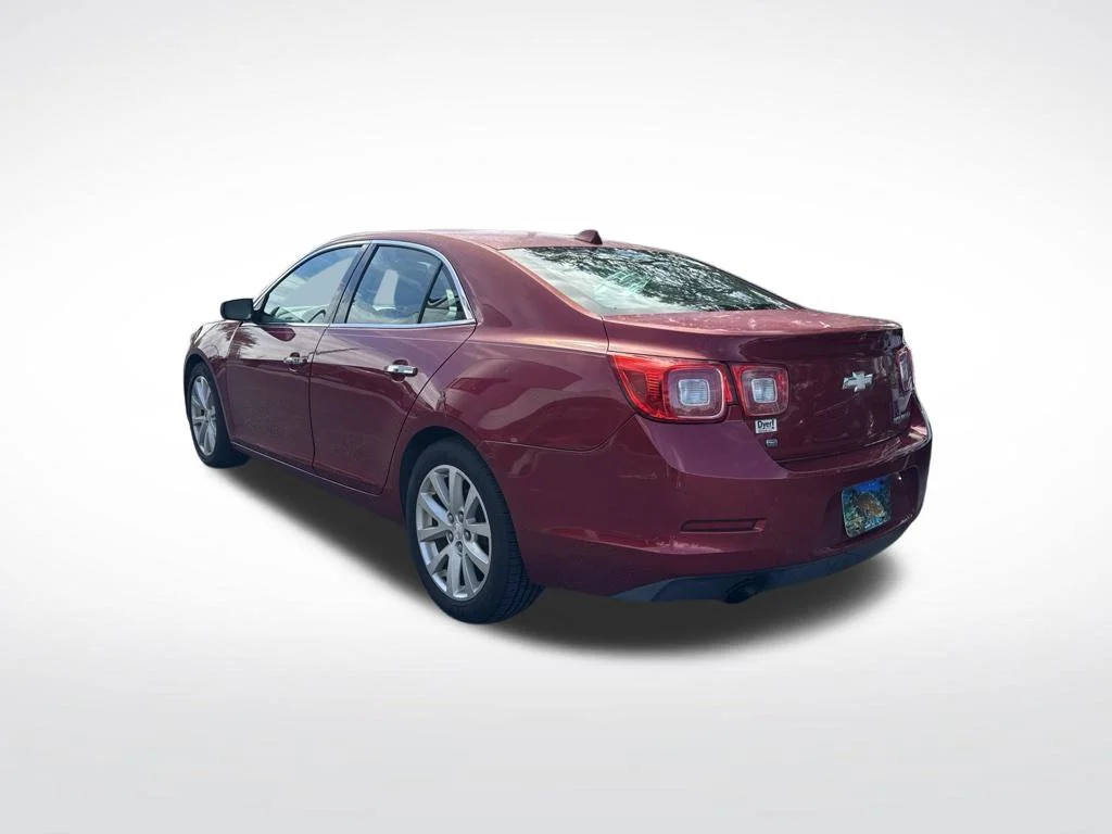 Used 2014 Crystal Red Chevrolet LTZ image 6