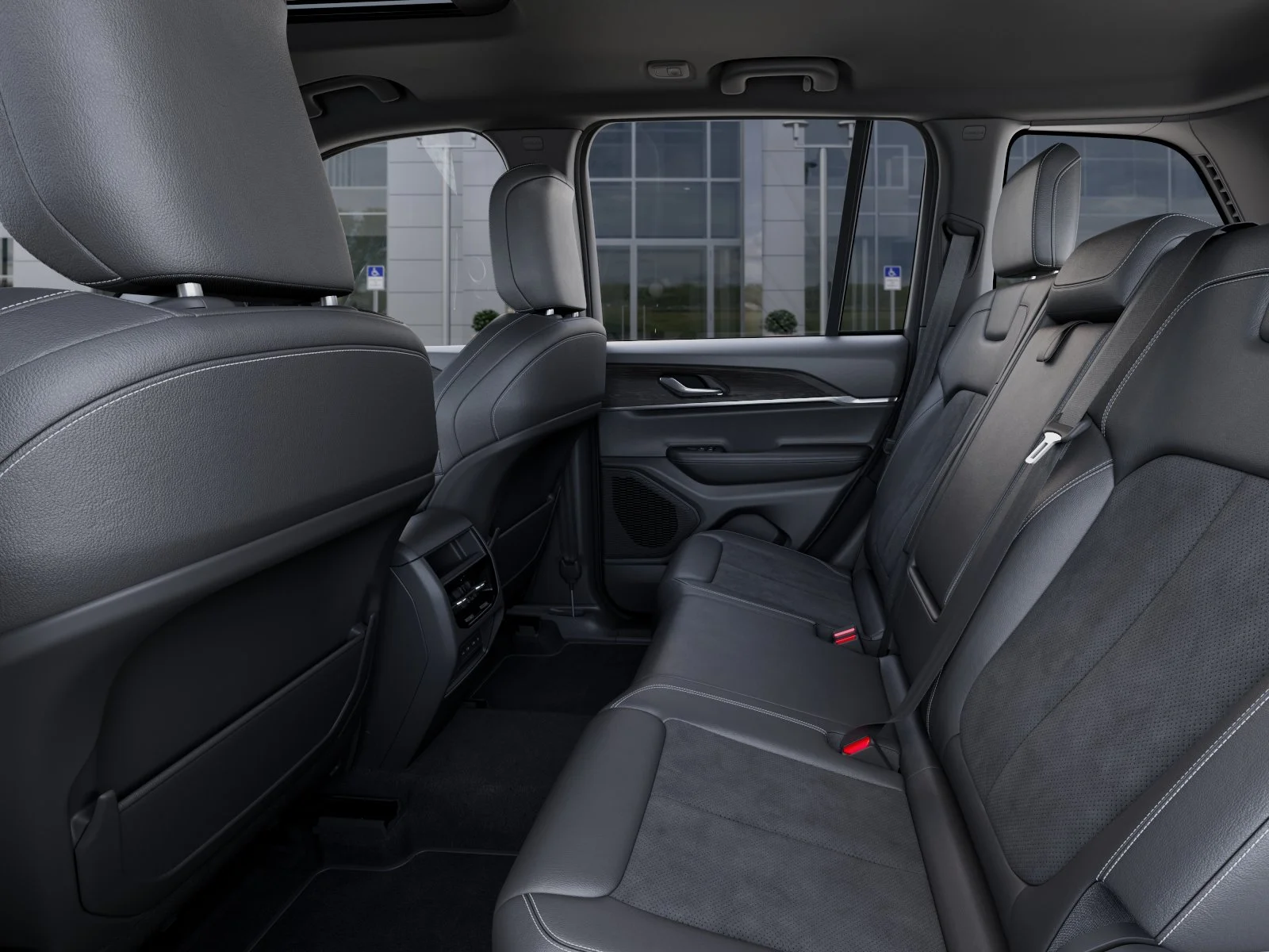 New 2026 Bright White Clear-Coat Exterior Paint Jeep Altitude image 49