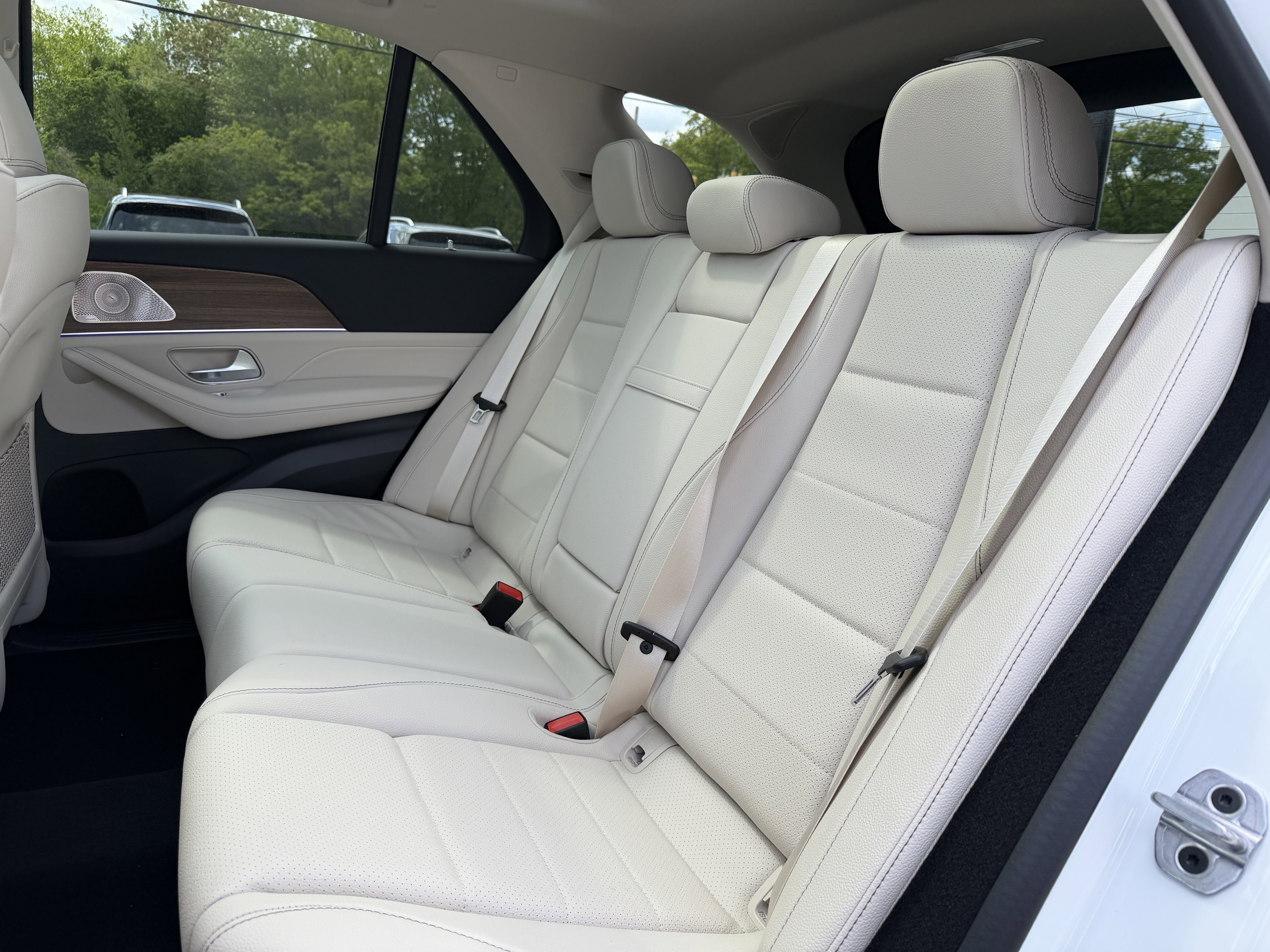 2026 Mercedes-Benz GLE GLE450 - Photo 9