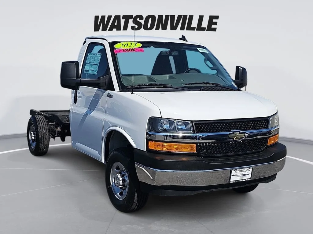 2023 Chevrolet Express 3500 139" WB's photo