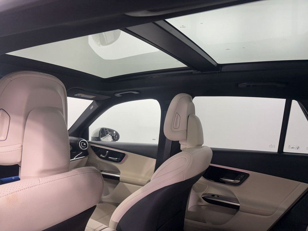 2025 Mercedes-Benz GLC Base - Photo 21