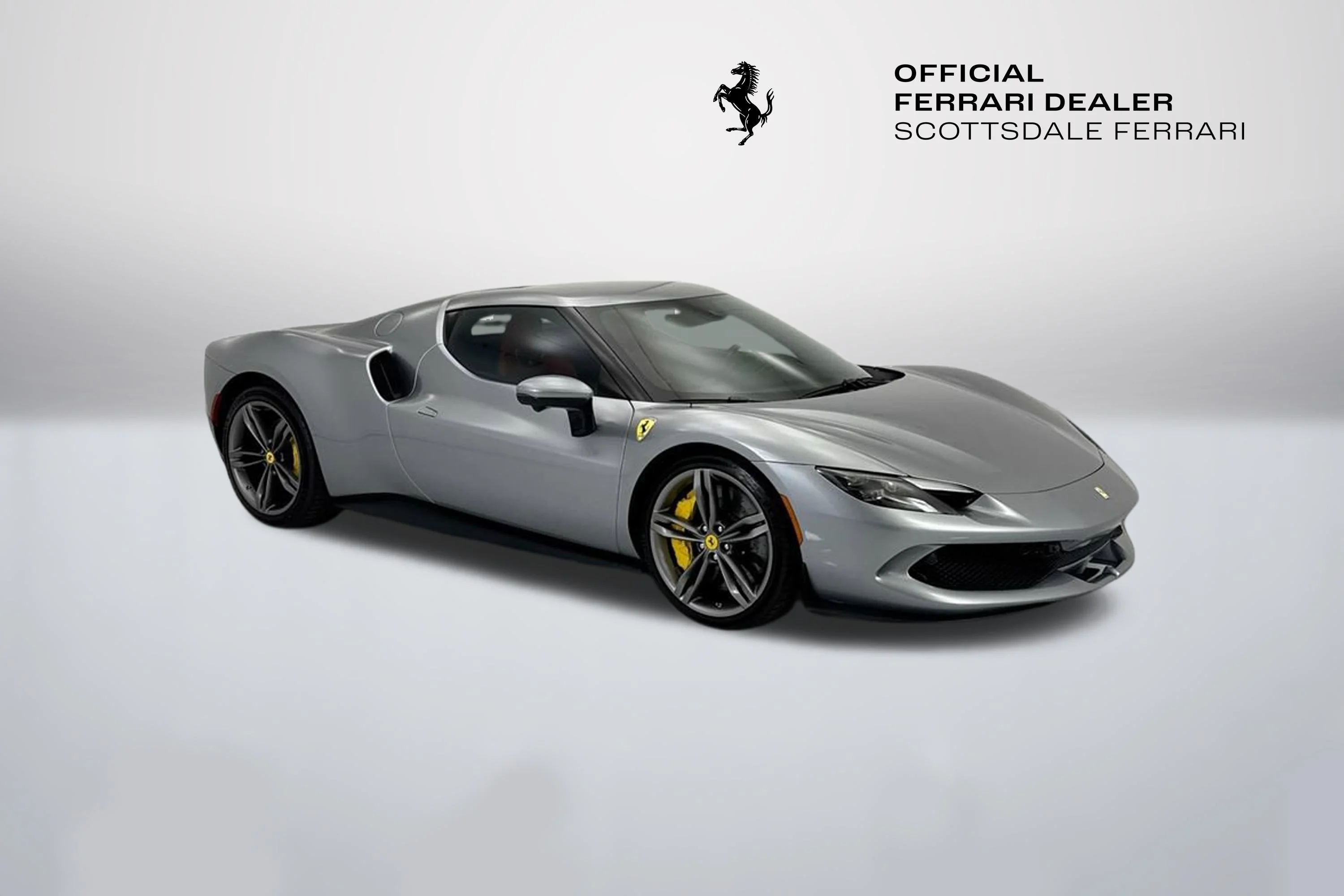 Used 2024 Grigio Titanio Metall Ferrari  image 3