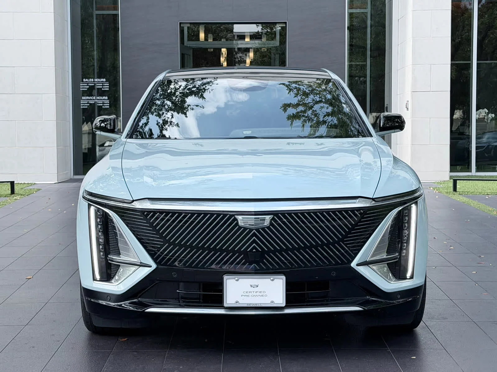 Certified 2024 Cadillac LYRIQ Tech with VIN 1GYKPMRK6RZ141643 for sale in Houston, TX