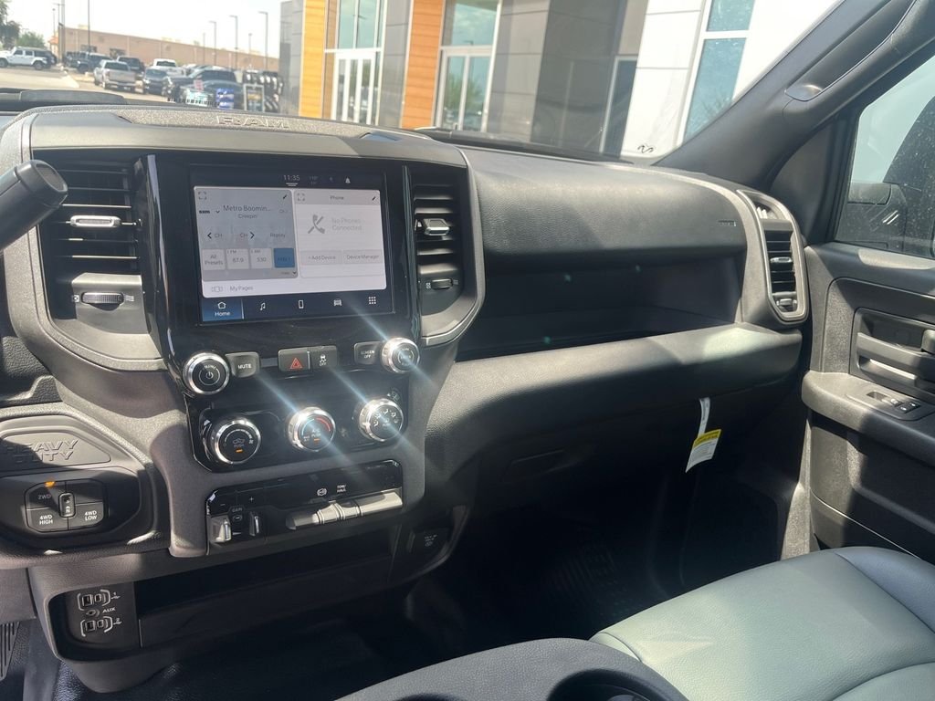 2025 RAM 2500 Tradesman - Photo 23