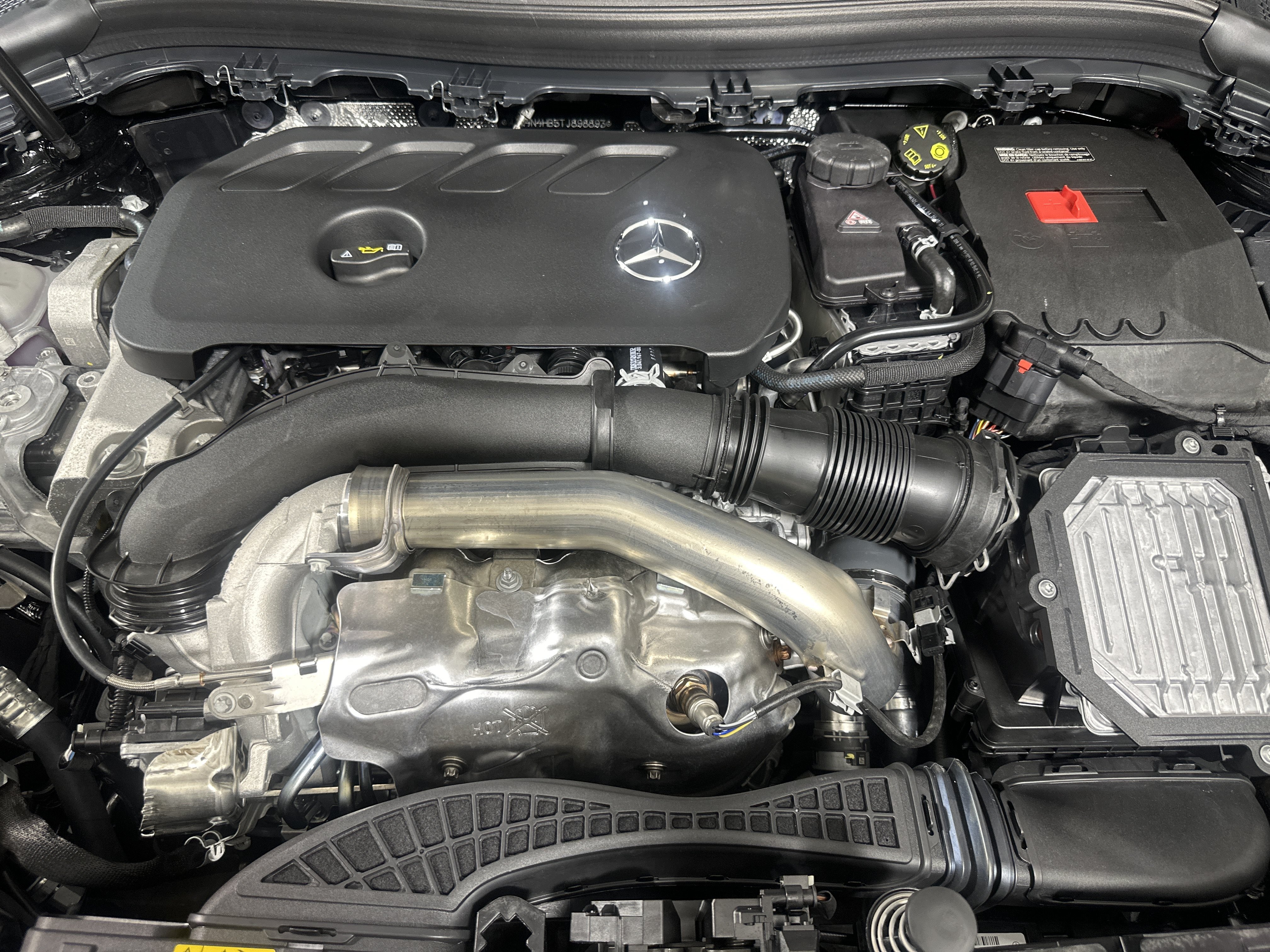 New 2026 COSMOS BLACK METALLIC Mercedes-Benz GLA 250 image 26