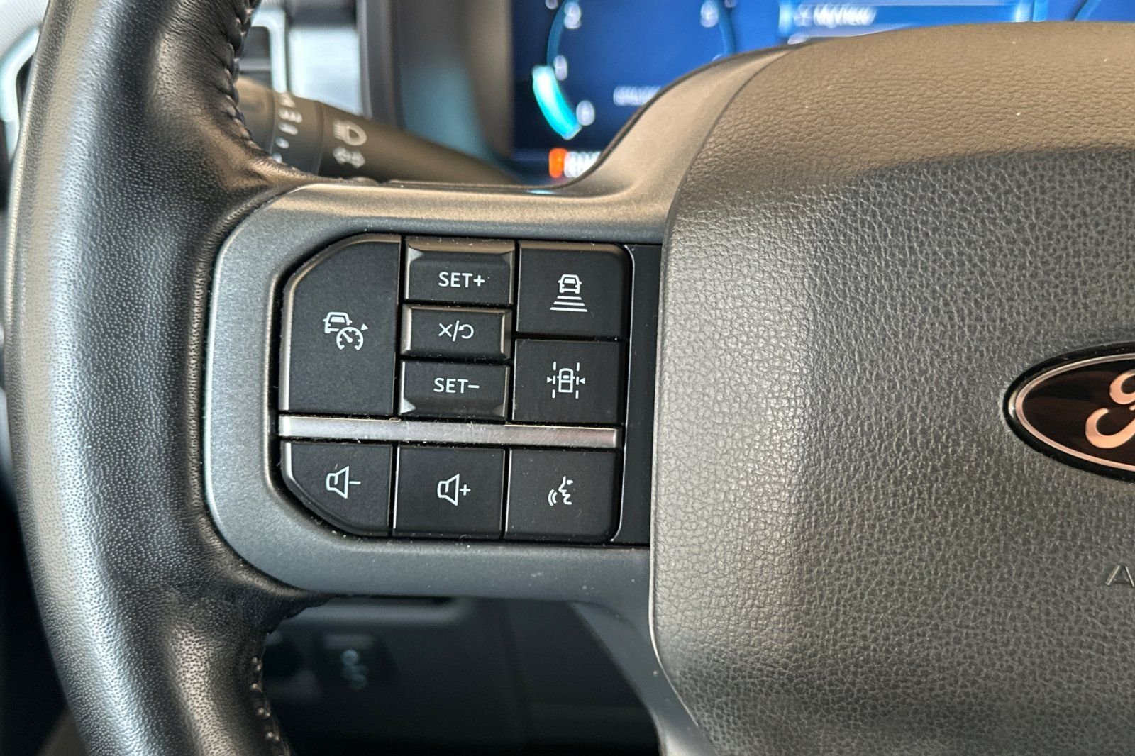 Used 2024 White Ford Lariat image 26