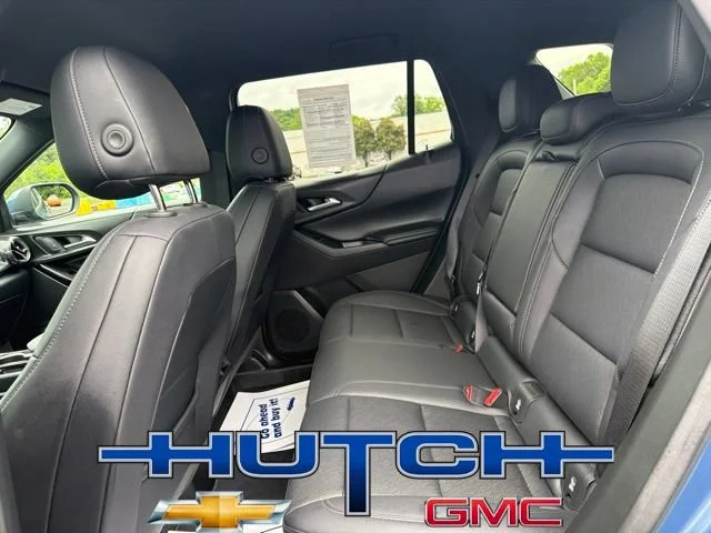 Used 2026 Lakeshore Blue Metallic Chevrolet LT image 18