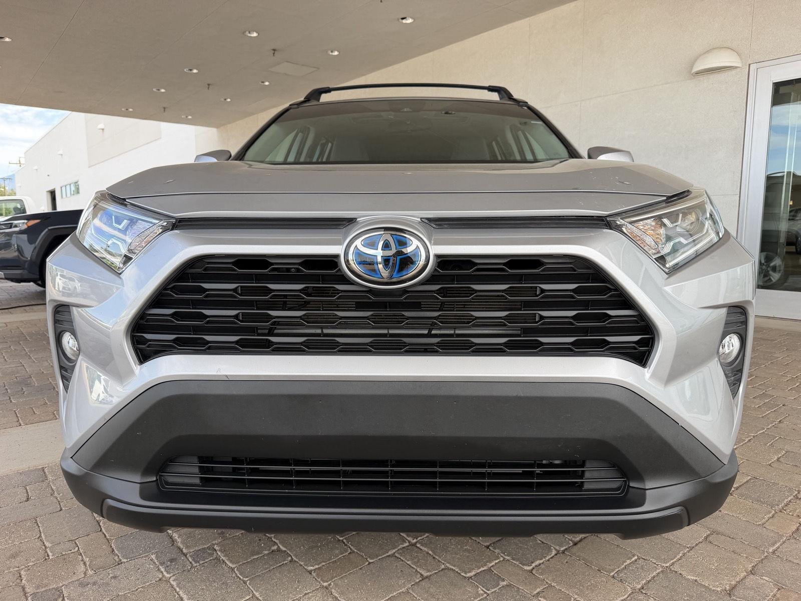 Used 2021 Silver Sky Metallic Toyota Hybrid XLE image 9