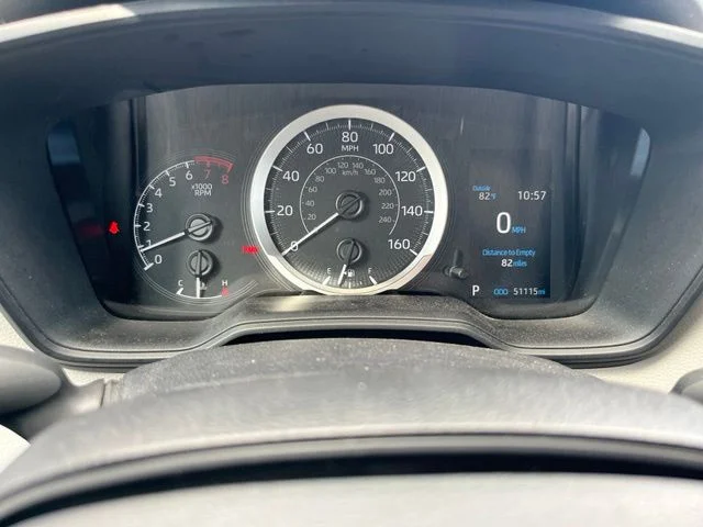 Used 2022  Toyota LE image 12