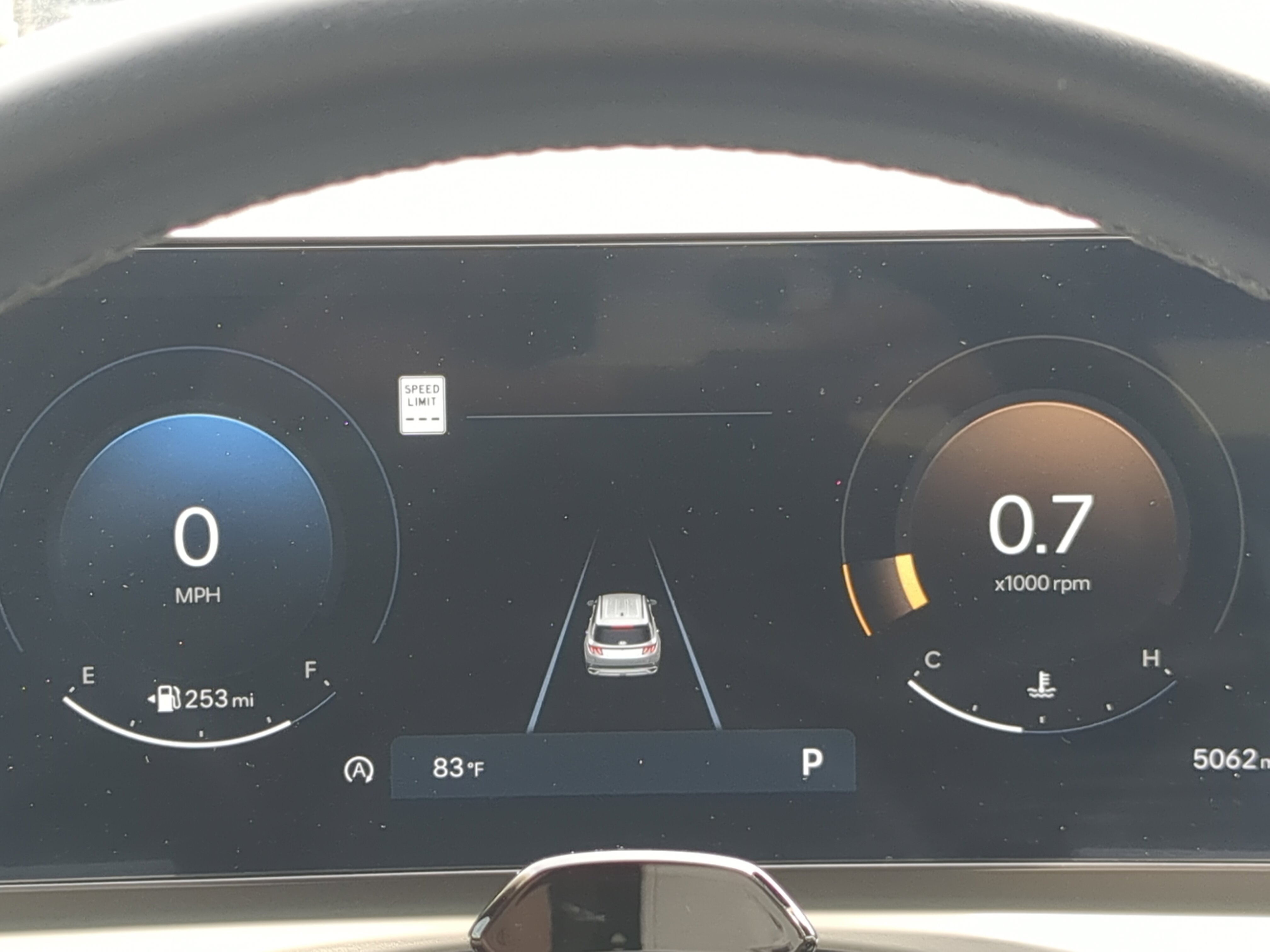 Used 2025 Ecotronic Gray Hyundai SEL Convenience image 24