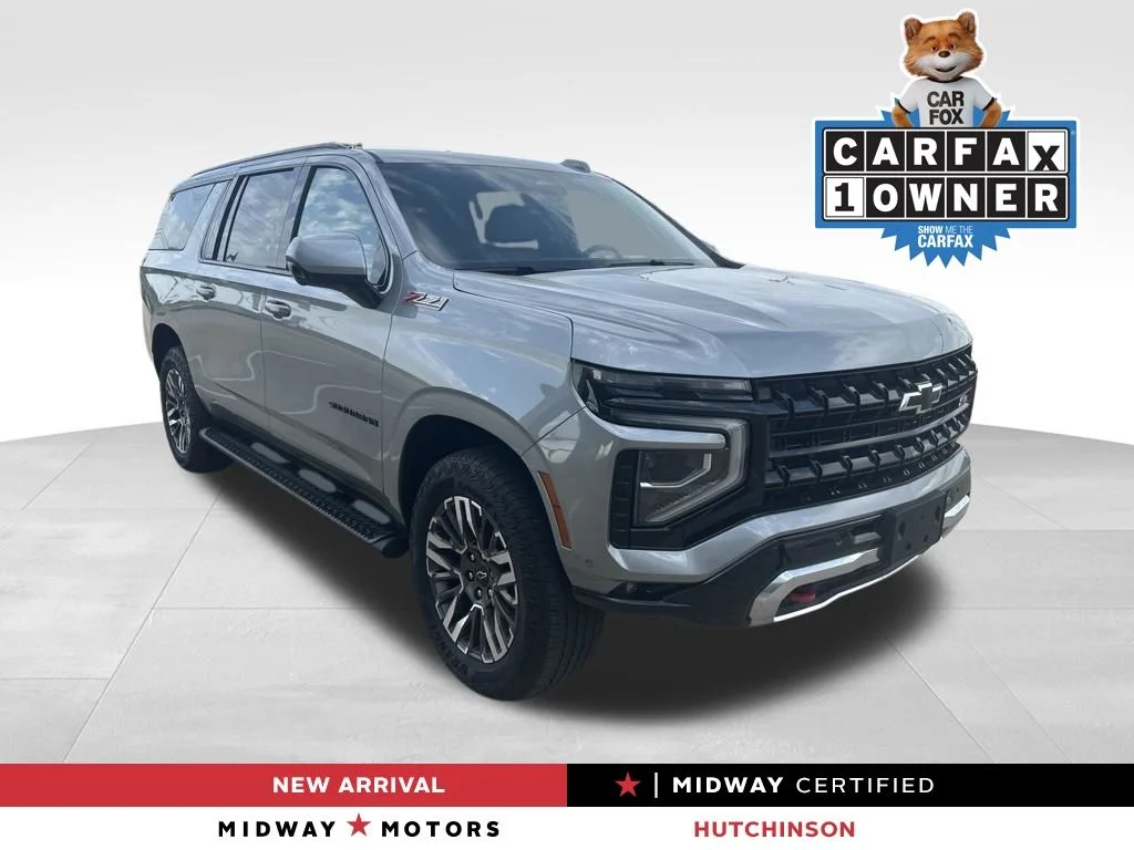 Used 2025 Gray Chevrolet Z71 image 1