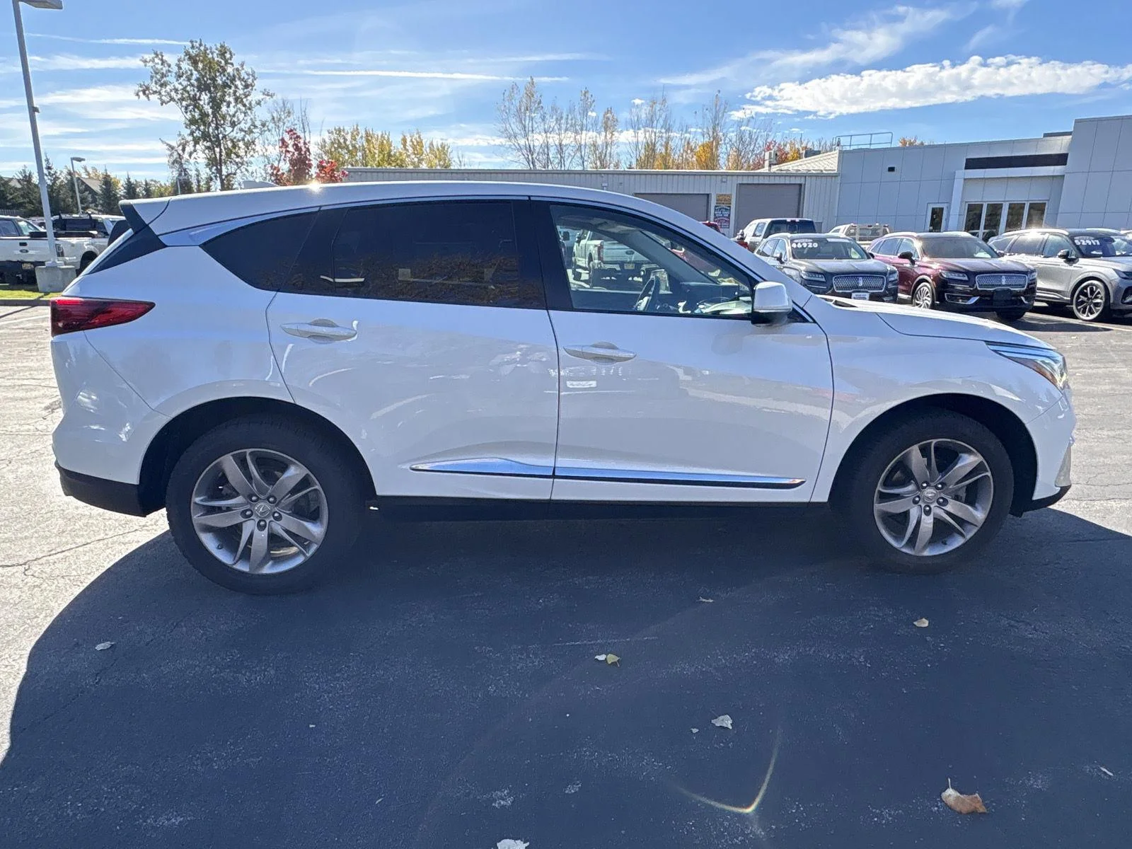 Used 2020 Platinum White Pearl Acura SH-AWD w/Advance image 22