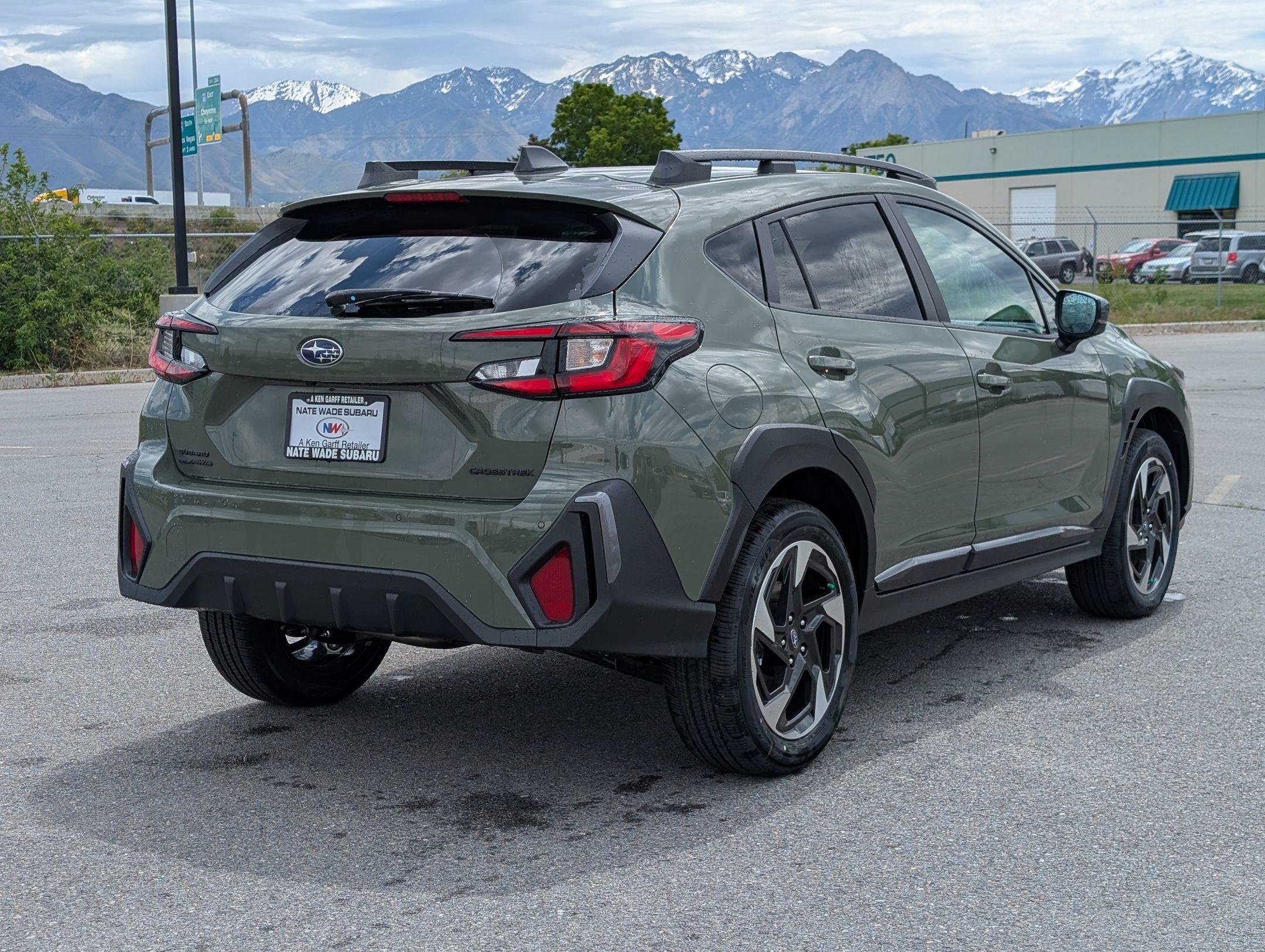 New 2026 ALPINE GREEN Subaru Limited image 3