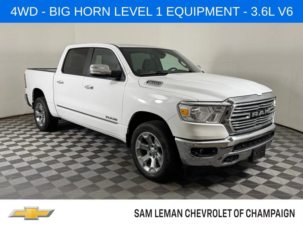 2019 RAM 1500 Big Horn/Lone Star 4x4 Crew Cab 5'7's photo