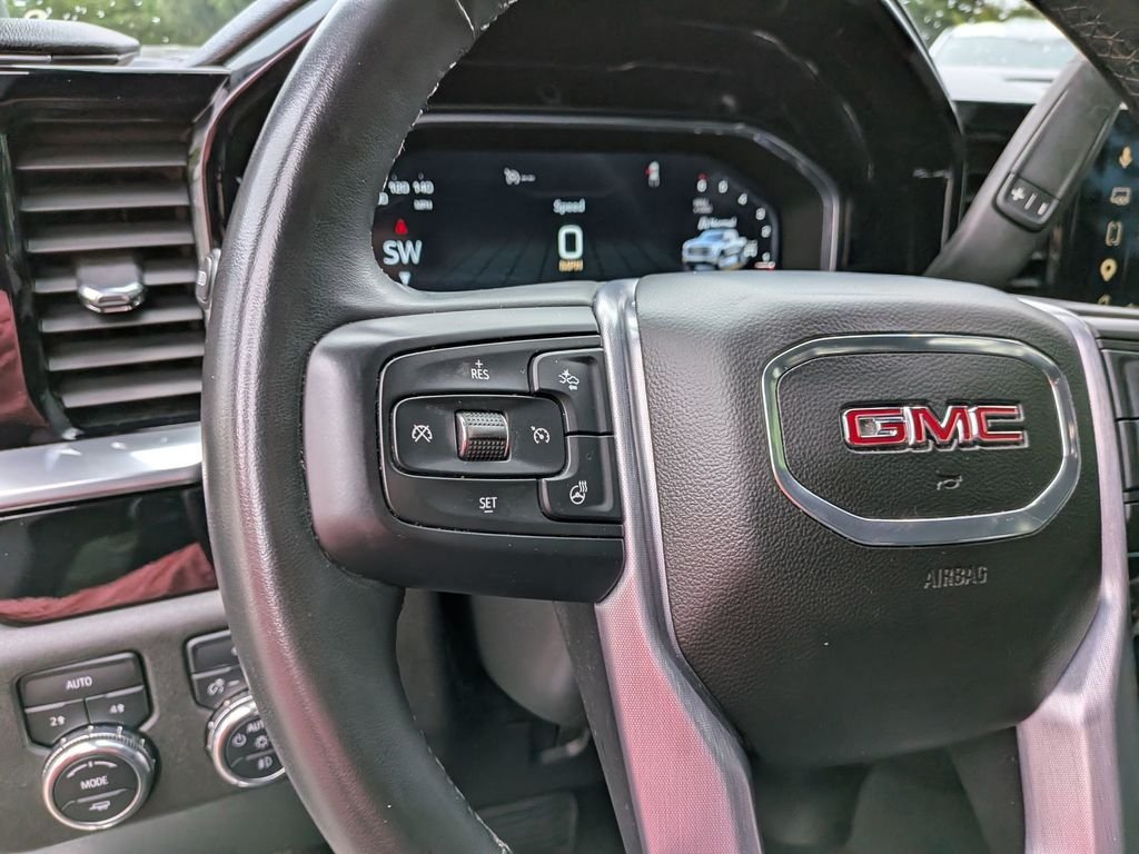 Used 2023 White GMC Elevation image 13