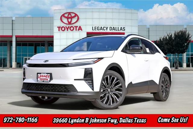 New 2026 Toyota C-HR XSE