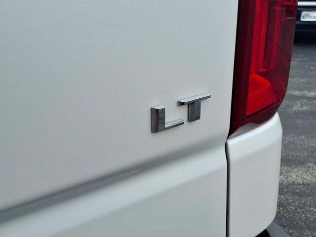 Used 2022 IRIDESCENT PEARL TRICOAT Chevrolet LT Trail Boss image 22