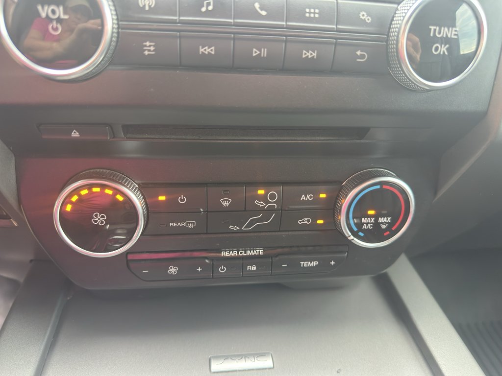 Used 2018 Shadow Black Ford XLT image 15