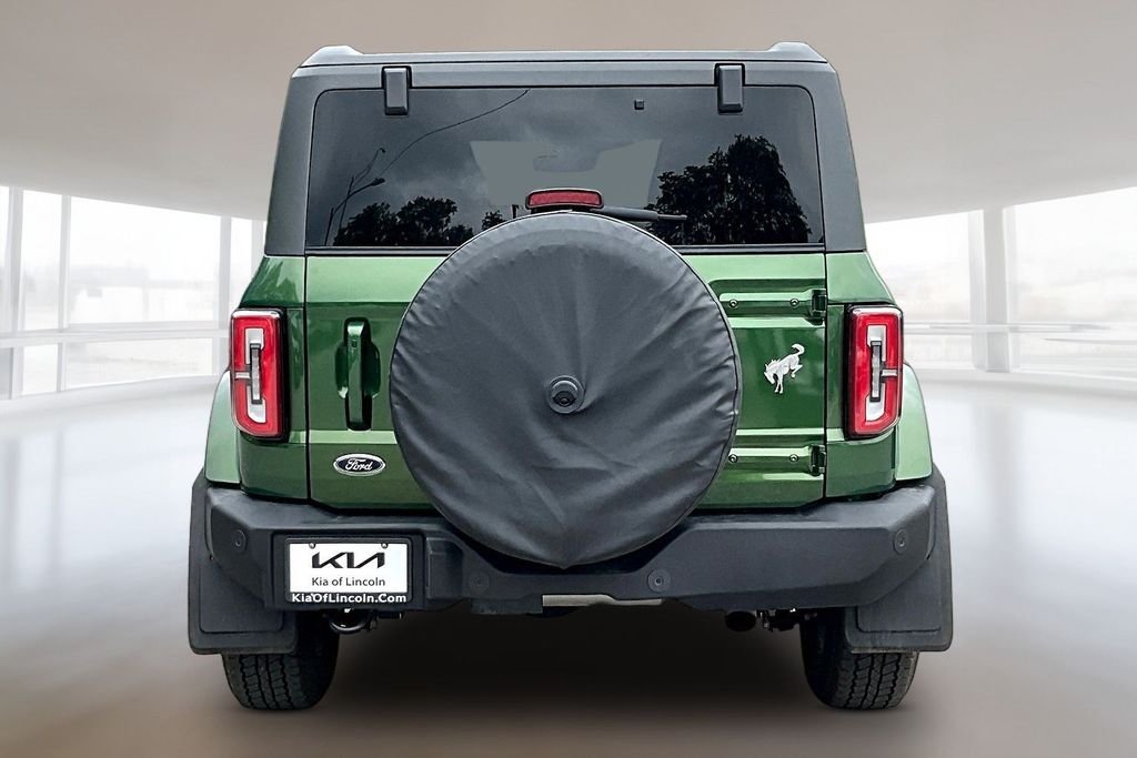 Used 2025 Green Metallic Ford Outer Banks image 5