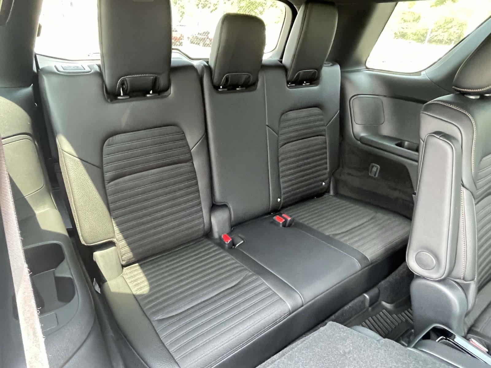Certified Used 2025 Super Black Nissan Rock Creek image 22