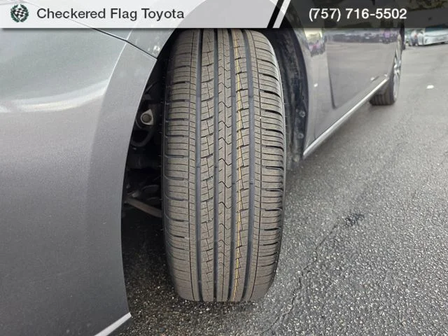 Used 2025 Gun Metallic Nissan 2.5 SV image 10