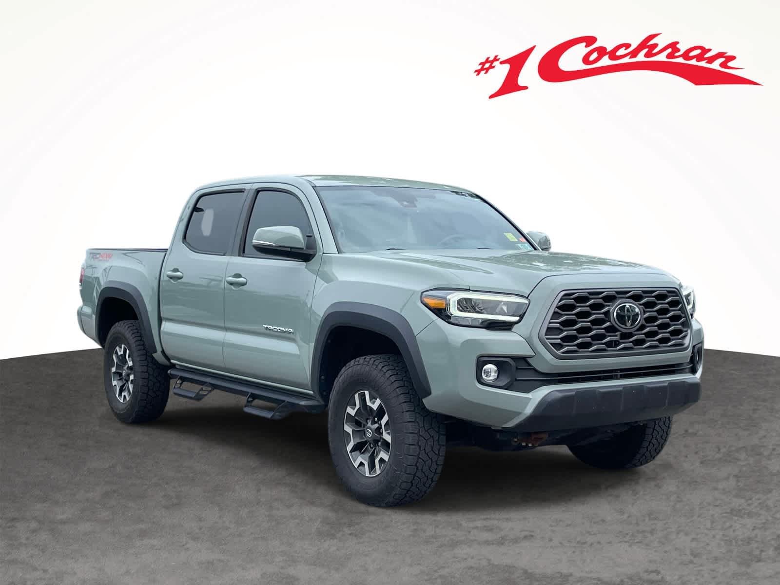 2022 Toyota Tacoma SR5 Double Cab 4WD V6 Auto Short Bed's photo