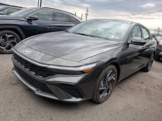 New 2025 Amazon Gray Hyundai SEL Sport image 3