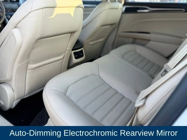 Used 2014 White Ford SE image 16