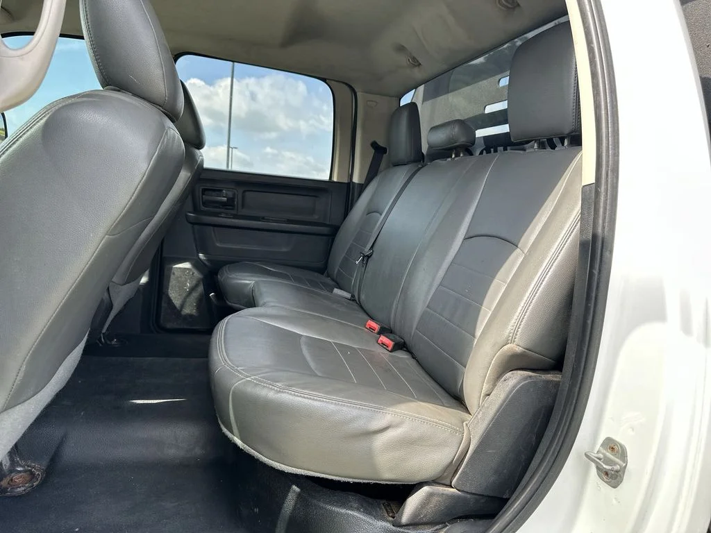 Used 2014 White Ram Tradesman image 25
