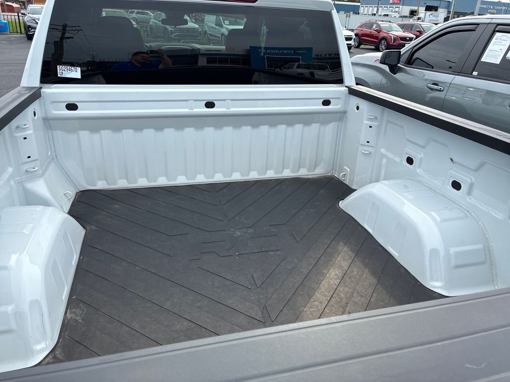 Used 2025 White Chevrolet Custom Trail Boss image 20