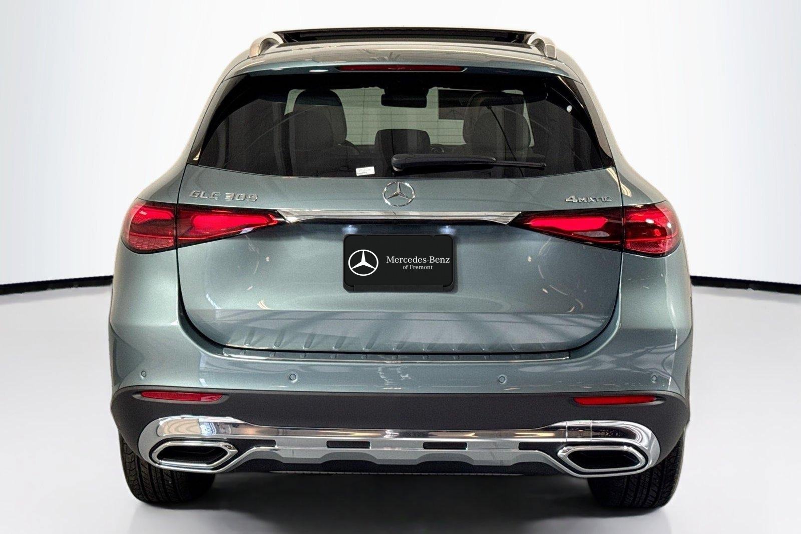 New 2026 Black Mercedes-Benz GLC 300 image 6