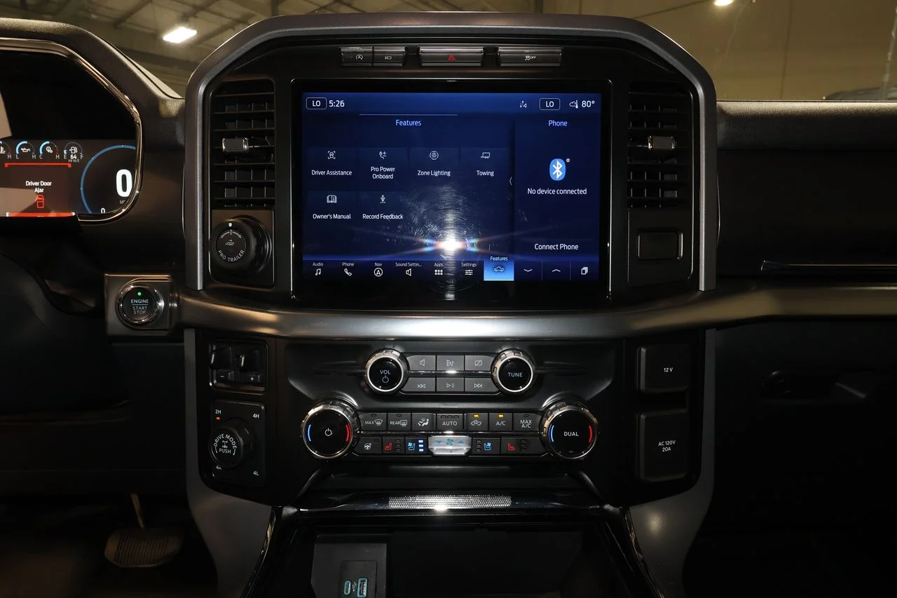 Used 2023 Gray Ford Lariat image 16