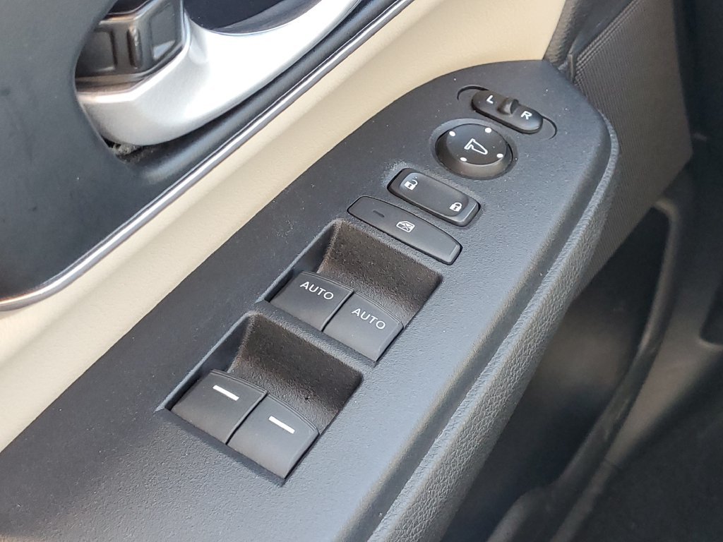 2020 Honda CR-V EX-L - Photo 17