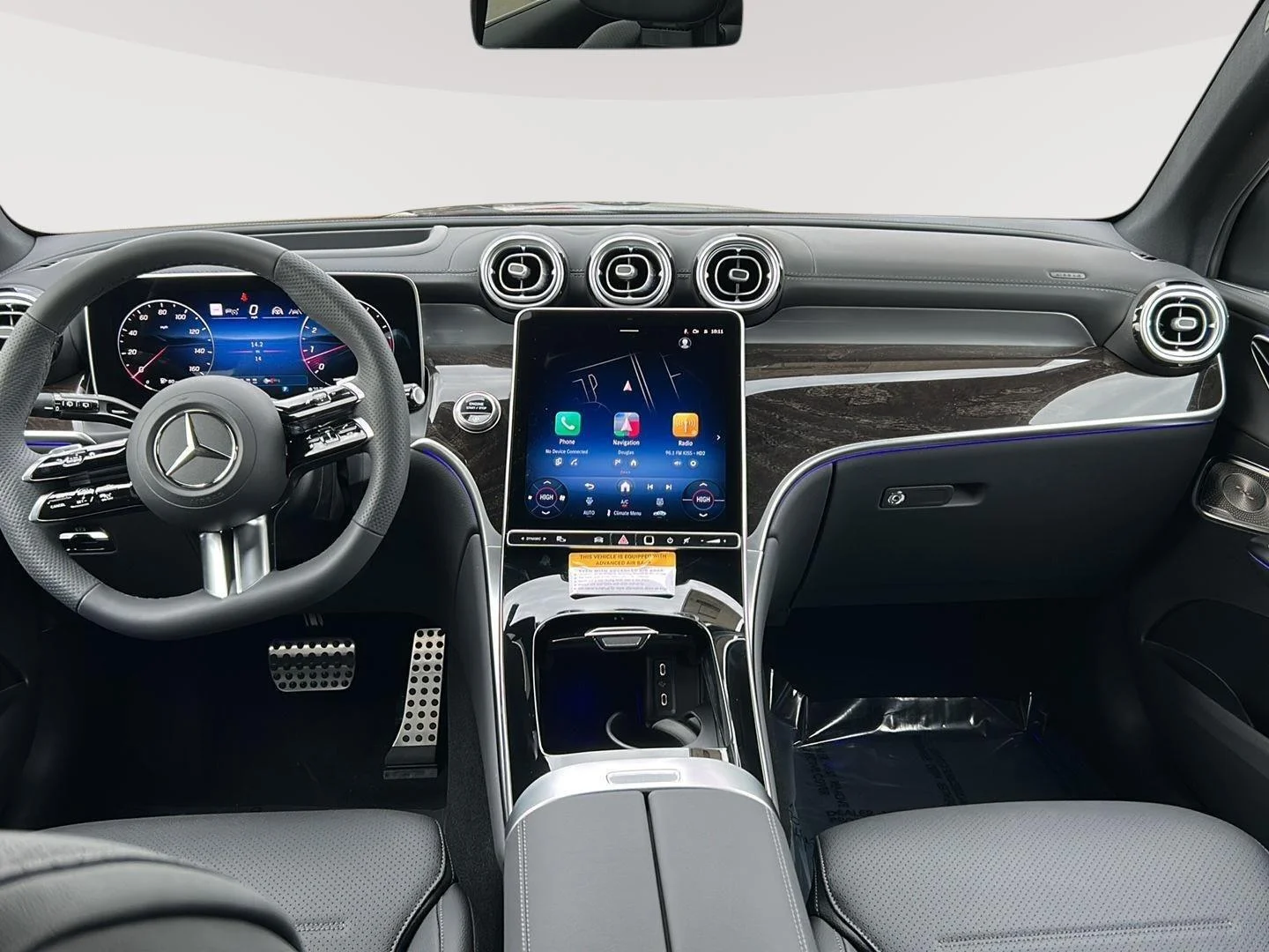 New 2026 Black Mercedes-Benz GLC 300 image 14