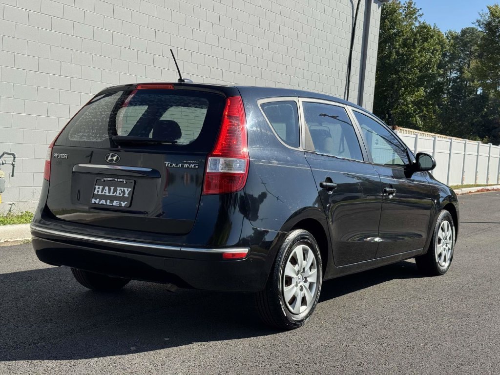 Used 2012 Black Hyundai GLS image 21