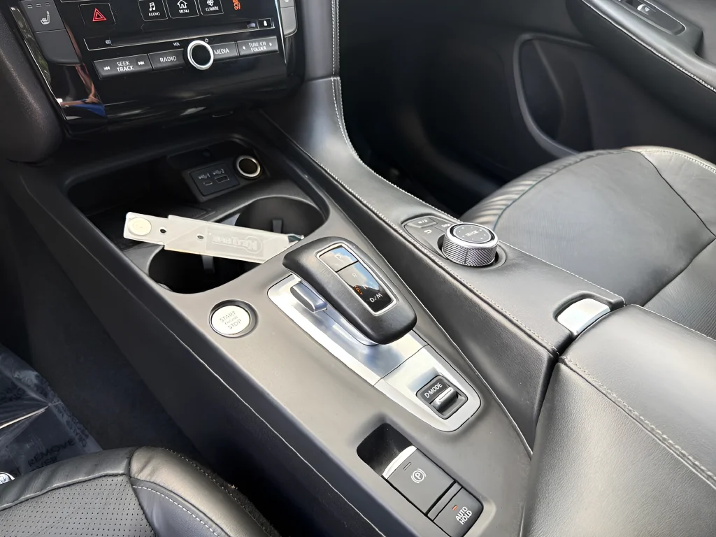 Used 2024 Black INFINITI LUXE image 28