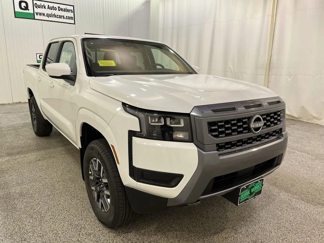 New 2026 Glacier White Nissan Crew Cab SV image 3