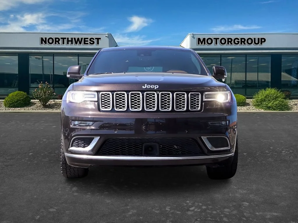 Used 2017 Luxury Brown Pearl Jeep Summit image 2