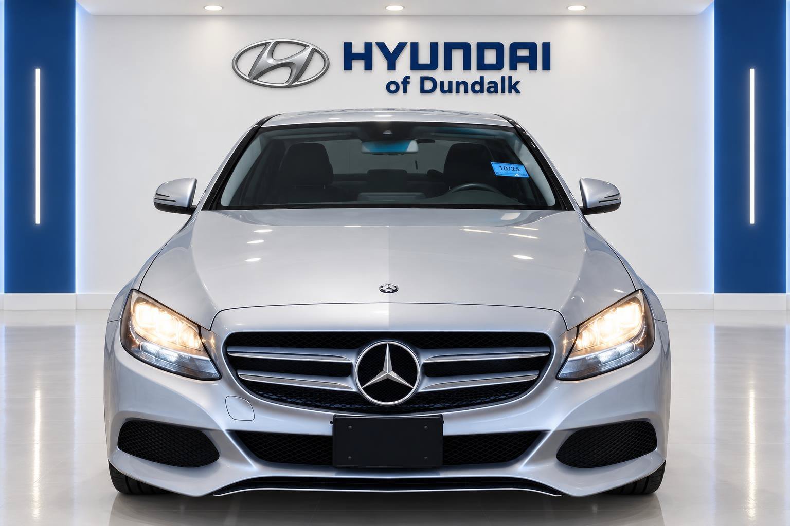 Used 2016  Mercedes-Benz C 300 image 3