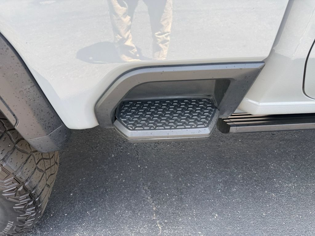 Used 2024 Gray GMC AT4X image 39
