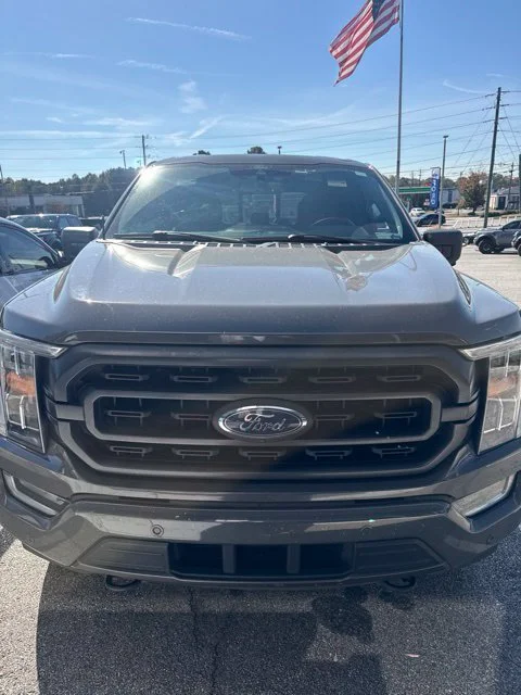 Used 2021 Gray Ford XLT image 2